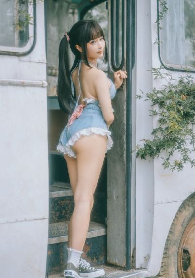 欧美精品在线视频观看_蓝光影视在线观看