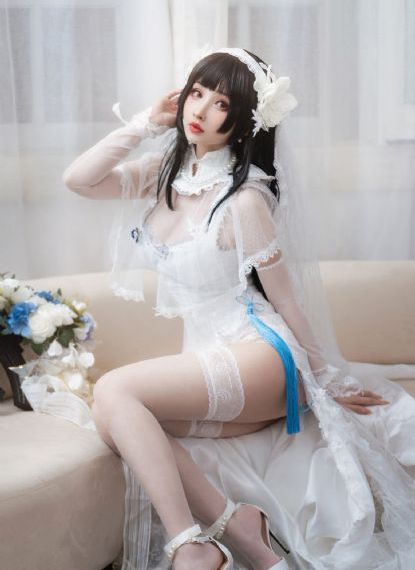 诱人的女老板4中文字幕_BT磁力天堂在线观看高清
